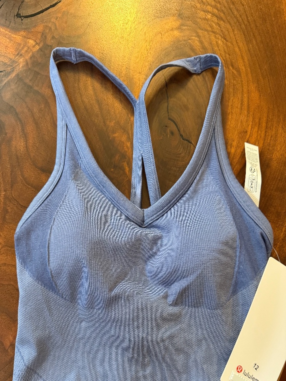 NWT Lulu Get Low cross back light support sz M